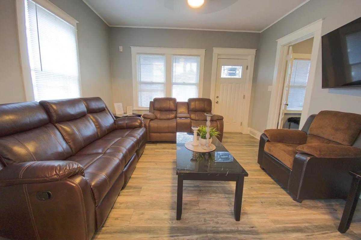 Large 6Br, 2 Bath In Niagara Falls Exterior photo